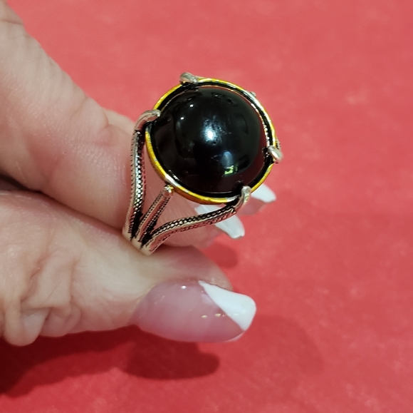 Men's Vintage Black Agate Eagle Claw Ring - Picture 10 of 11